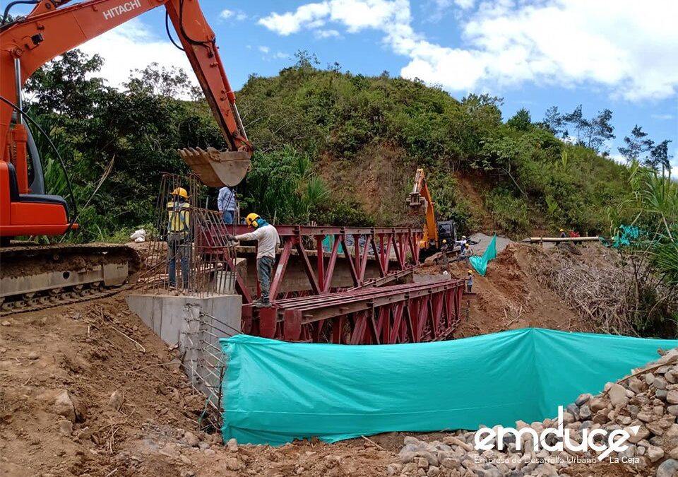 Imagen del avance del proyecto Puente de la Guajira en el municipio de Angostura